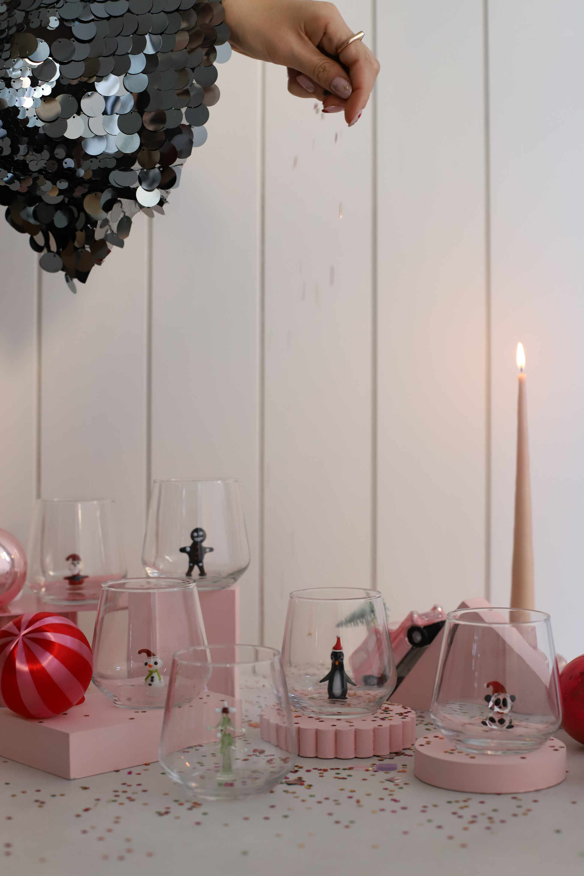 christmas tree, snowman, penguin, with hat, gingerbread man