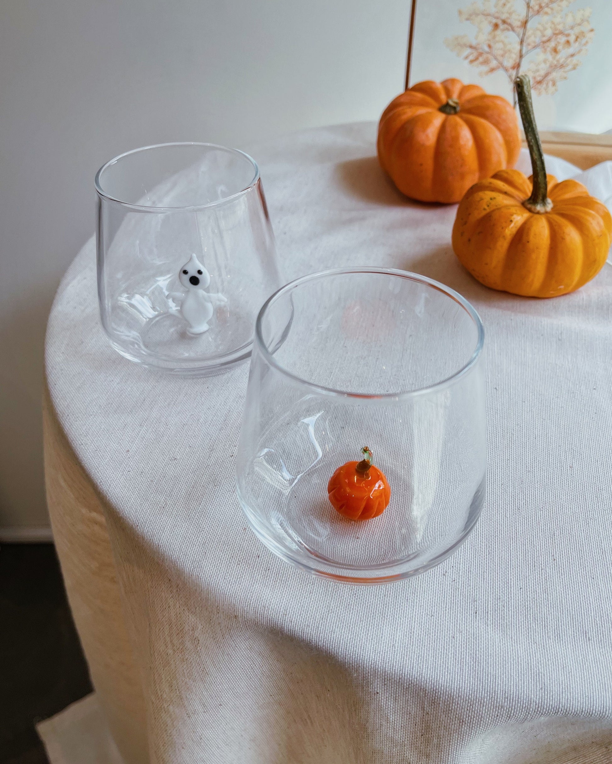 2 glass ghost tumbler wine glass,glass ghosts Inside Halloween